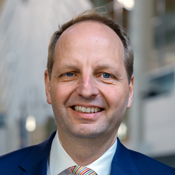 Thomas Heilmann – MdB Mitglied des Deutschen Bundestages – Buchautor NEUSTAAT: Politik und Staat müssen sich ändern.